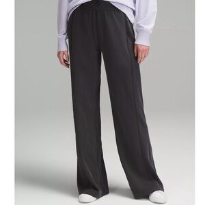 lululemon Softstreme ribbed mid-rise pant